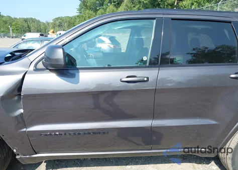 2021 Jeep Grand Cherokee Laredo X 4X4 из США, поврежденный, VIN 1C4RJFAGXMC754353